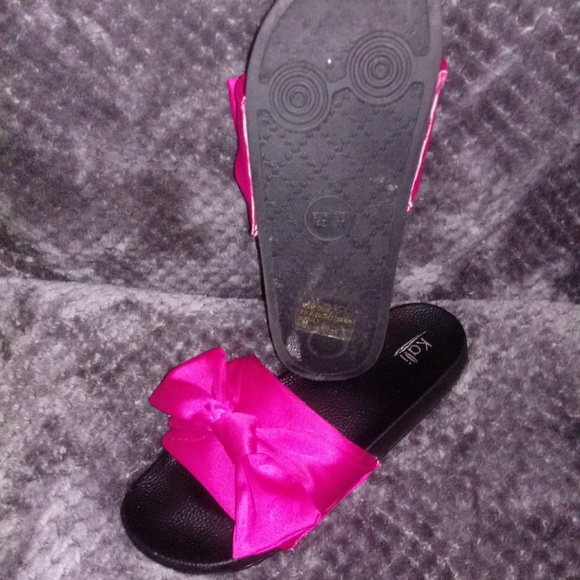 Sz 11 sandles - Picture 3 of 3